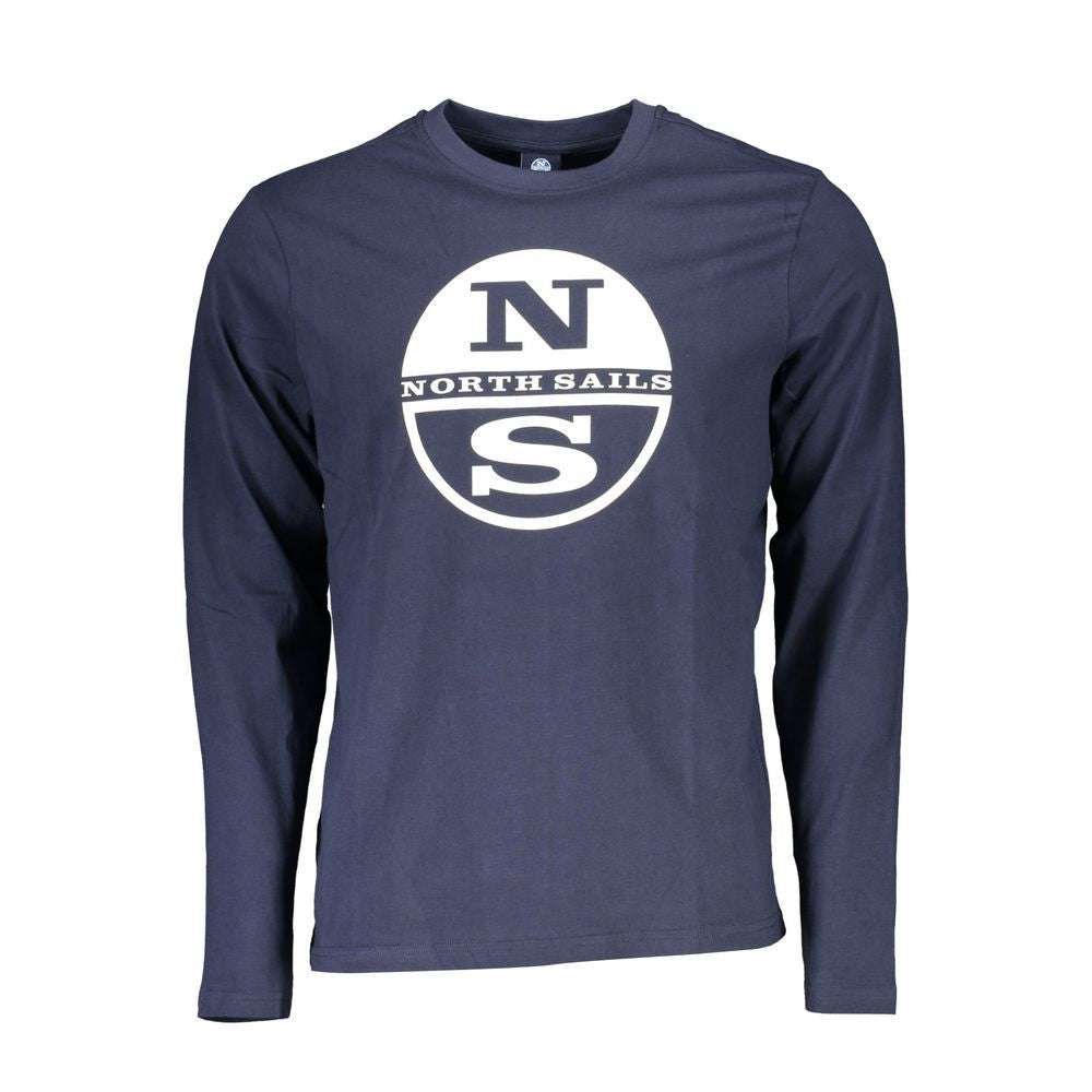 T-Shirt by North Sails for men in cotton blue features an on trend silhouette, perfectly showcasing a on trend long-sleeve and crew neckline for an elevated aesthetic.
