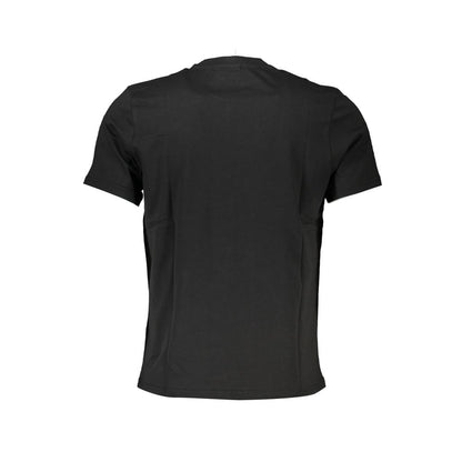 T-Shirt by North Sails for men in cotton black & print showcases a fashionable silhouette, elegantly detailed with a fashionable and crew neckline for a sophisticated, high-fashion look.