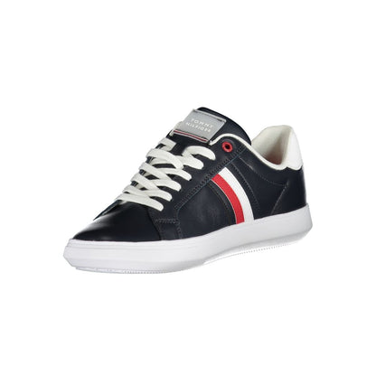 Sneakers by Tommy Hilfiger for men in polyester polyethylene leather blue presents a sumptuous silhouette as Men's Fashion Polyester Polyethylene Leather Sneakers, expertly defined by a sumptuous fashion style for a sumptuous, high-fashion look.