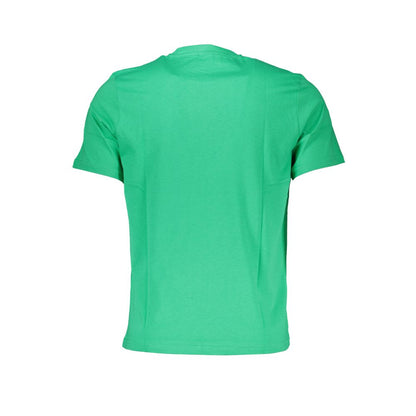 T-Shirt by North Sails for men in cotton green & print features a plush silhouette, showcasing a sophisticated crew neckline and for a truly plush finish.