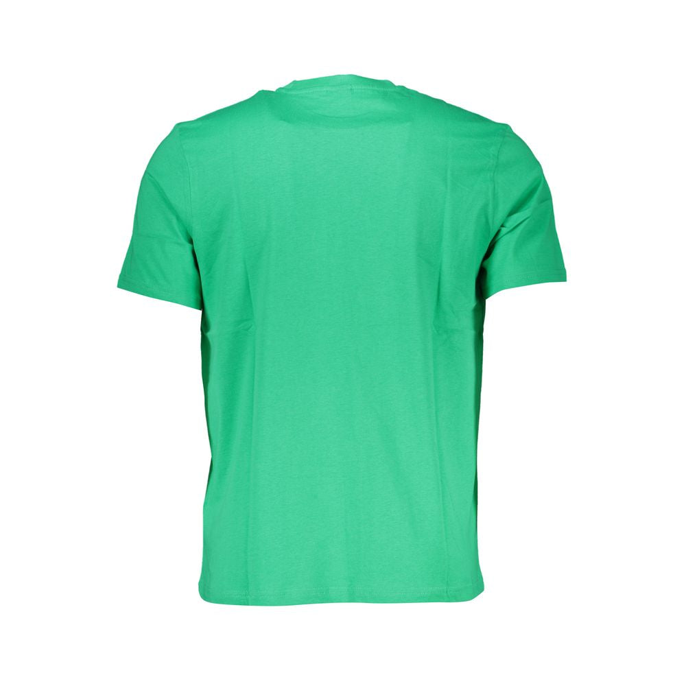 T-Shirt by North Sails for men in cotton green showcases a dramatic silhouette, elegantly detailed with a dramatic crew neckline and for a truly dramatic finish.
