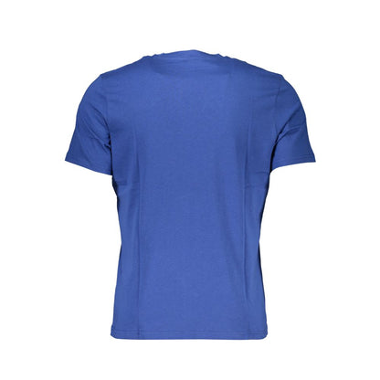 T-Shirt by North Sails for men in cotton blue & print features an edgy silhouette, meticulously detailed with a sophisticated and for a truly edgy finish.