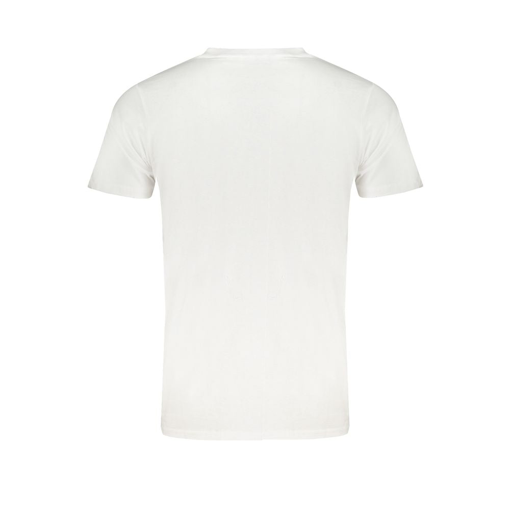 T-Shirt by Norway 1963 for men in cotton white features an edgy silhouette, meticulously detailed with a sophisticated and for a truly edgy finish.