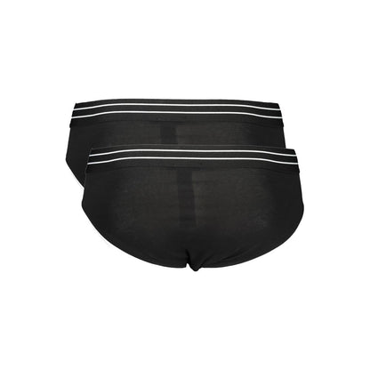 Underwear Briefs by Cavalli Class for men in stretch cotton black features an sleek silhouette that ensures a sleek fit, expertly capturing the sophisticated design of this Men's Stretch Cotton Underwear Briefs.