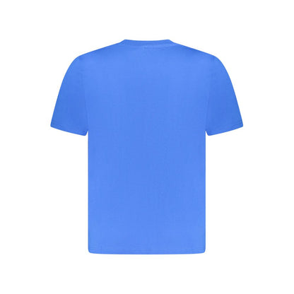 T-Shirt by North Sails for men in cotton blue & print showcases a dramatic silhouette, elegantly detailed with a dramatic and for a truly dramatic finish.