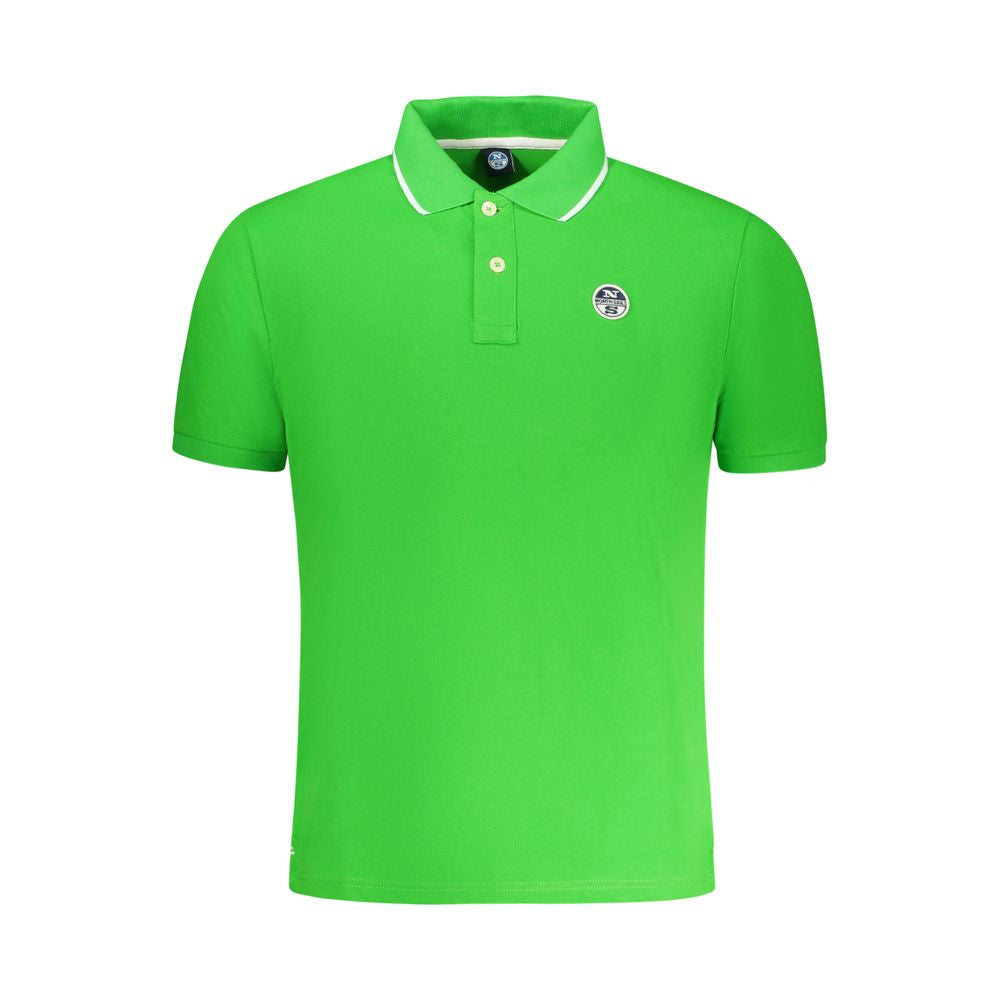 Polo Shirt by North Sails for men in cotton green presents a crisp silhouette, artfully detailed with a crisp and crisp .