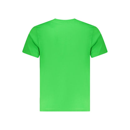 T-Shirt by North Sails for men in cotton green & print features an edgy silhouette, meticulously detailed with a sophisticated and crew neckline for a truly edgy finish.