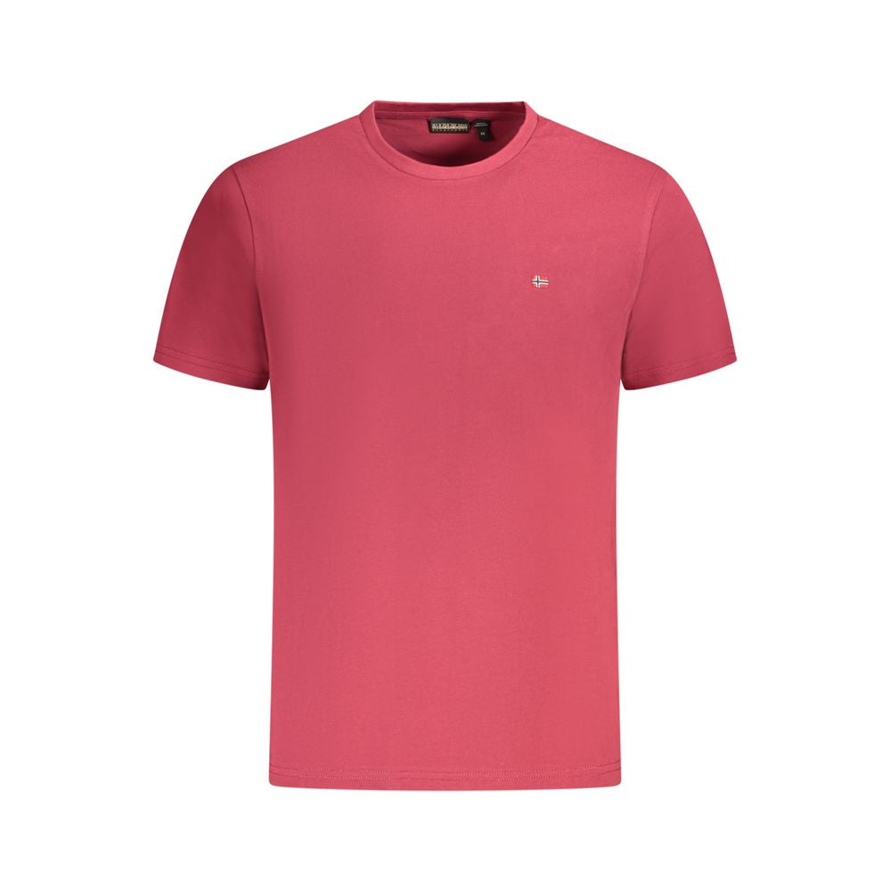 T-Shirt by Napapijri for men in cotton red features an on trend silhouette, perfectly showcasing a on trend short-sleeve and crew neckline for an elevated aesthetic.
