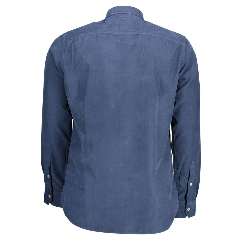 This Polo Shirt by U.S. POLO ASSN. for men in cotton blue presents a flawless silhouette, showcasing flawless detailing and a refined for a truly flawless aesthetic.
