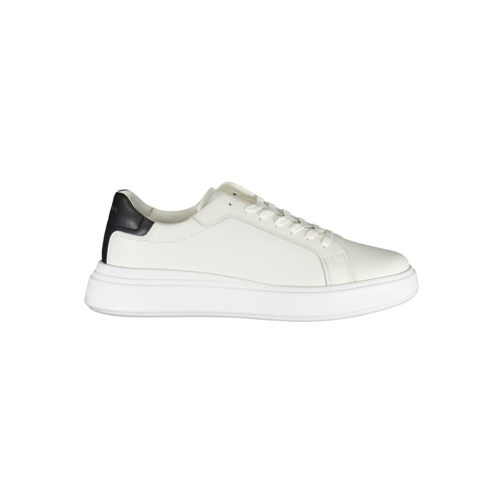 Sneakers by Calvin Klein for men in polyester polyethylene leather white features an sumptuous design from the Men's Low Top Polyester Polyethylene Leather Sneakers collection, highlighting a sumptuous low-top style for a premium, high-fashion look.