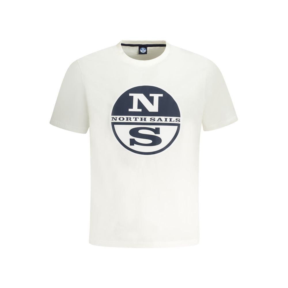 T-Shirt by North Sails for men in cotton white & print features an edgy silhouette, meticulously detailed with a sophisticated short-sleeve and for a truly edgy finish.