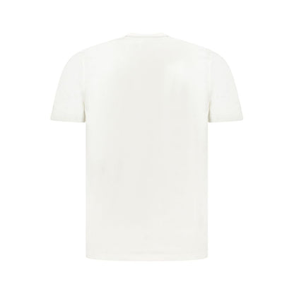 T-Shirt by North Sails for men in cotton white & print features an on trend silhouette, perfectly showcasing a on trend and for an elevated aesthetic.