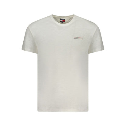 T-Shirt by Tommy Hilfiger for men in cotton white & print features a plush silhouette, showcasing a sophisticated crew neckline and short-sleeve for a truly plush finish.