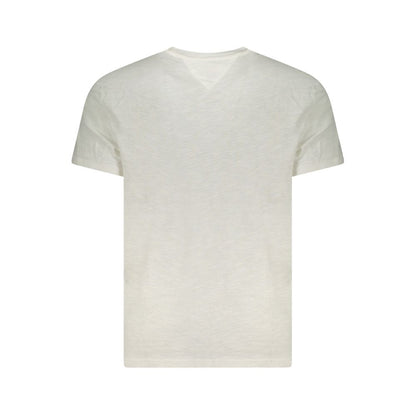 T-Shirt by Tommy Hilfiger for men in cotton white & print showcases a chic silhouette, artfully detailed with a chic crew neckline and for a chic finish.