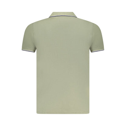 This Polo Shirt by Norway 1963 for men in cotton green & signature presents a flawless silhouette, showcasing flawless detailing and a refined for a truly flawless aesthetic.