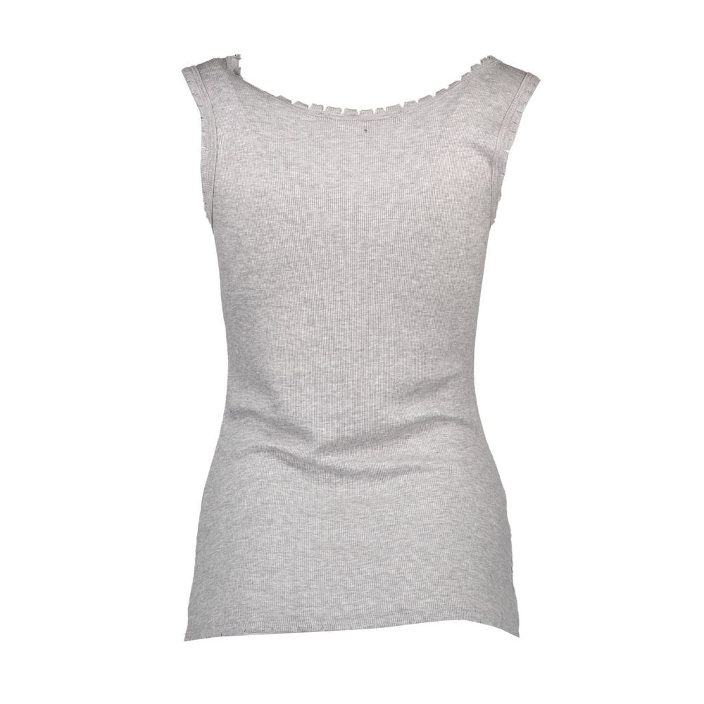 T-Shirt by Silvian Heach for women in viscose gray showcases a fashionable silhouette, elegantly detailed with a fashionable and for a sophisticated, high-fashion look.