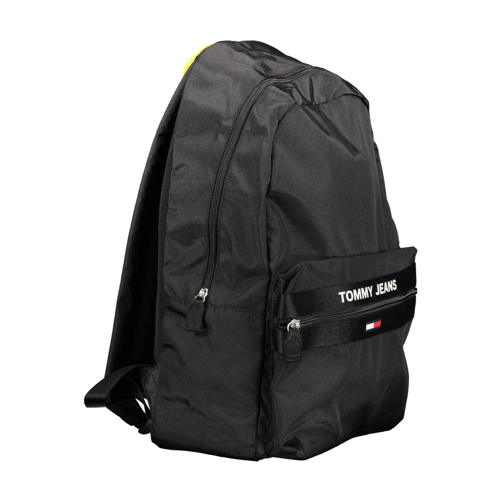 Backpack by Tommy Hilfiger for men in polyester black & print features an stately silhouette from the Polyester Backpack range, with a secure , ample external-pockets & internal-pockets, and versatile handle, backpack-strap & adjustable-strap.