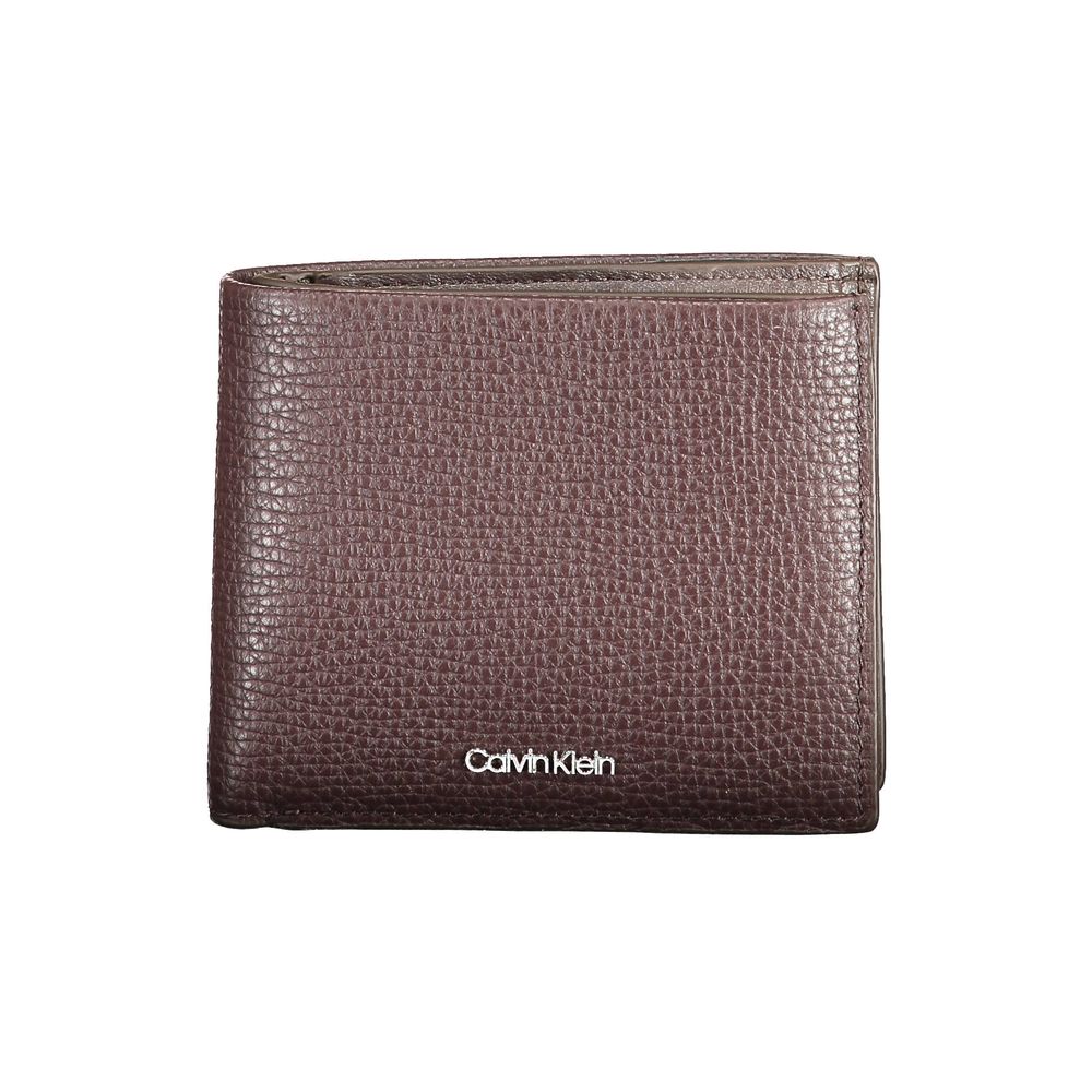 Cardholder Wallet by Calvin Klein for men in leather brown presents a refined silhouette, artfully capturing the essence of the Leather Cardholder Wallet design with sophisticated card-organization coin-purse for a refined look.