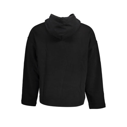 Hooded Sweater by Calvin Klein for men in cotton black showcases a sumptuous silhouette, artfully finished with a sumptuous hooded neckline and for a sophisticated, sumptuous look.
