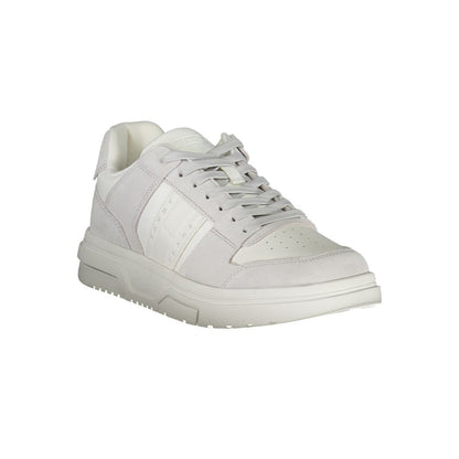 Sneakers by Tommy Hilfiger for men in polyester white features an sumptuous design from the Men's Fashion Polyester Sneakers collection, highlighting a sumptuous fashion style for a premium, high-fashion look.
