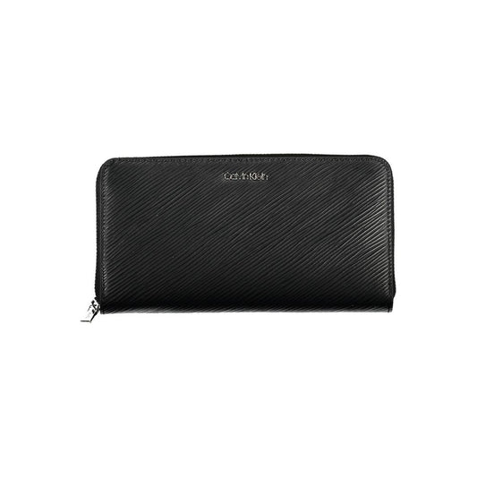 Cardholder Wallet by Calvin Klein for women in polyurethane black showcases a discerning silhouette, artfully capturing the essence of Polyurethane Cardholder Wallet with its functional card-organization rfid-protection.