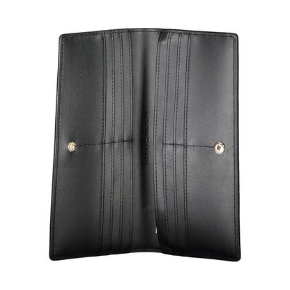 Wallet by Tommy Hilfiger for women in polyethylene black showcases a refined silhouette, artfully detailed with the signature style of the Polyethylene Wallet and functional .