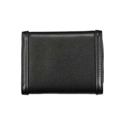 Wallet by Tommy Hilfiger for women in polyethylene black presents a architectural silhouette from the Polyethylene Wallet collection, showcasing architectural coin-purse for a architectural finish.