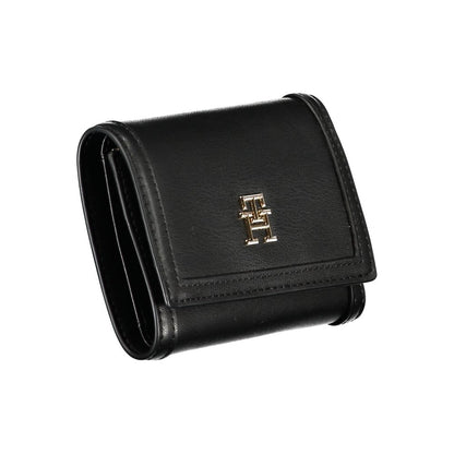 Wallet by Tommy Hilfiger for women in polyethylene black features a streamlined silhouette, showcasing the streamlined Polyethylene Wallet design with sophisticated coin-purse for a premium look.
