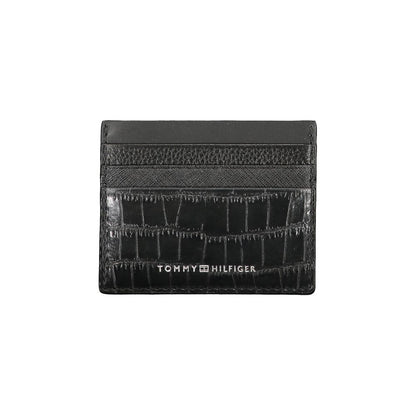 Cardholder Wallet by Tommy Hilfiger for men in leather black features a streamlined silhouette, showcasing the streamlined Leather Cardholder Wallet design with sophisticated card-organization for a premium look.
