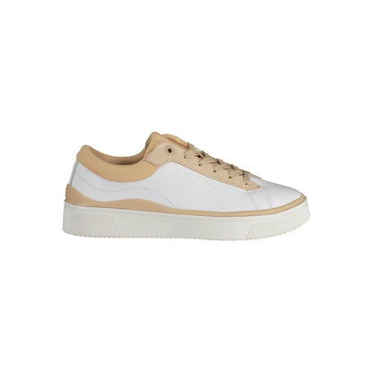 Sneakers by Tommy Hilfiger for women in polyester white features an sumptuous silhouette, showcasing the premium Women's Fashion Polyester Sneakers in a sumptuous fashion style that offers a sumptuous finish for refined style.