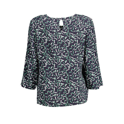 Sweater by Gant for women in viscose blue showcases an masterful silhouette, artfully detailed with a masterful wide-neck neckline and for a sophisticated, premium finish.