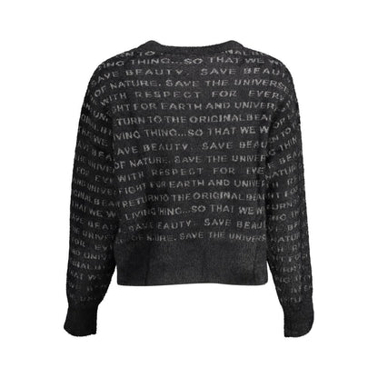 Sweater by Desigual for women in polyester black showcases a sumptuous silhouette, artfully finished with a sumptuous round neckline and for a sophisticated, sumptuous look.