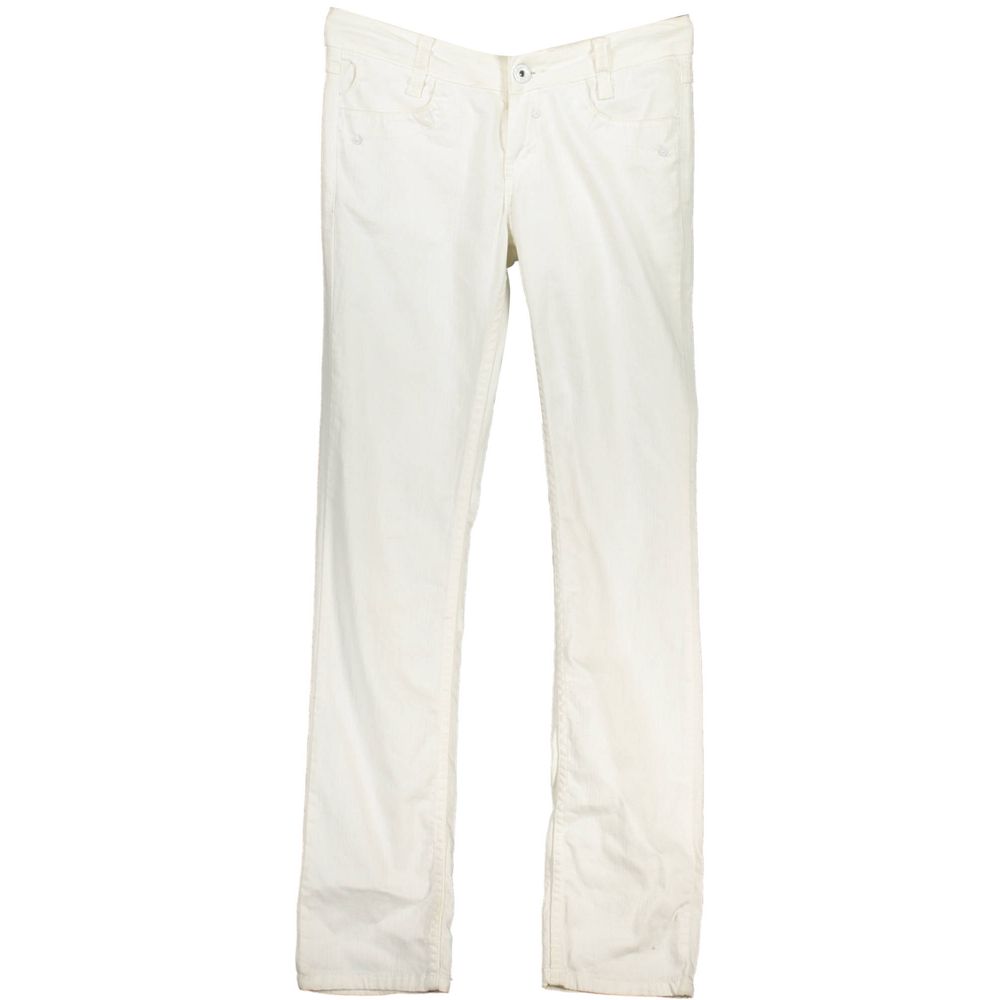 Jeans by Blend for women in denim cotton white presents a refined pantology silhouette, artfully defined by a refined pantology skinny, long, and a sophisticated low rise.