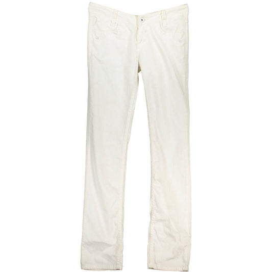 Jeans by Blend for women in denim cotton white presents a refined pantology silhouette, artfully defined by a refined pantology skinny, long, and a sophisticated low rise.