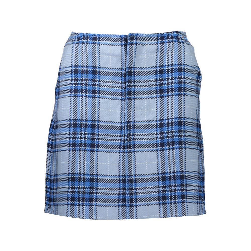 Skirt by Tommy Hilfiger for women in organic cotton blue features an tailored silhouette, artfully capturing the essence of Women's Organic Cotton Skirt in a sophisticated short.