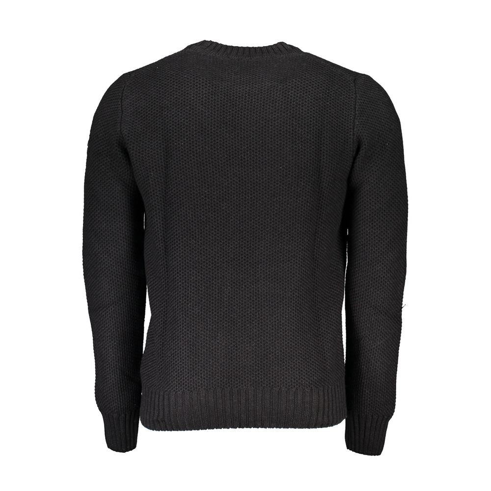 This Sweater by North Sails for men in cotton gray presents a understated silhouette, featuring a sophisticated crew neckline and for a understated finish.