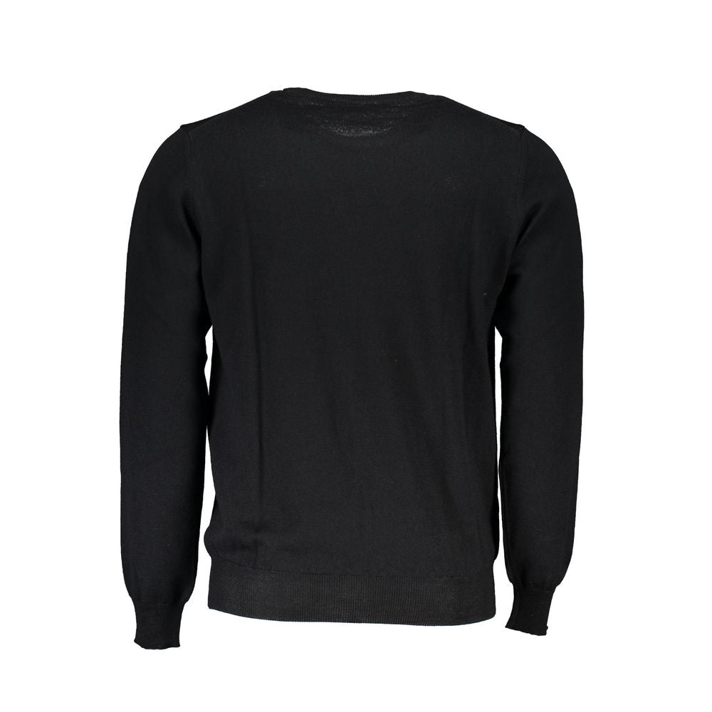 Sweater by North Sails for men in fabric black showcases a sumptuous silhouette, artfully finished with a sumptuous crew neckline and for a sophisticated, sumptuous look.