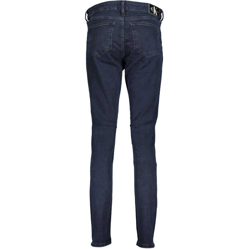 Pants by Calvin Klein for women in cotton blue features an understated silhouette, showcasing a sophisticated skinny and long with a refined mid rise for an understated, polished aesthetic.