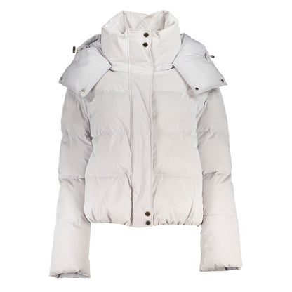 Hooded Jacket by Patrizia Pepe for women in polyethylene white presents a authentic silhouette, artfully detailed with a authentic hooded neckline and functional pockets & hooded for a premium authentic finish.