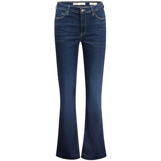 Jeans by Guess Jeans for women in cotton blue features a polished silhouette with a polished , reaching a polished long and finished with a polished .
