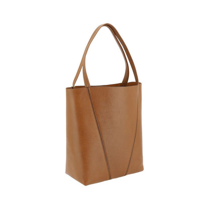 Shoulder Bag by Chloé for women in bos taurus calf grained leather brown & monogram showcases a enviable silhouette, artfully detailed with a secure , organized single-compartment, and versatile shoulder-strap & handle for a enviable look.