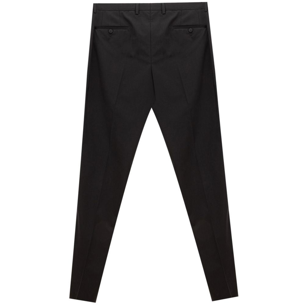 Jeans by Dolce & Gabbana for men in wool & silk satin black features a refined silhouette with a refined slim, defined by a and a refined long for a refined finish.