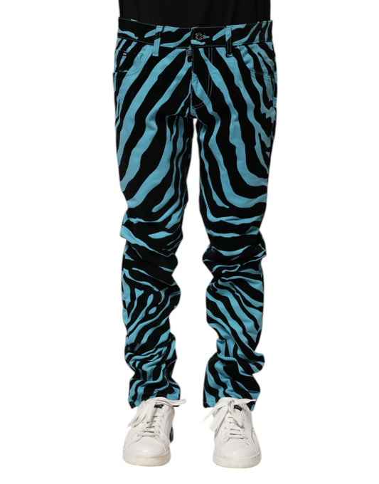 Jeans by Dolce & Gabbana for men in denim cotton black, blue & striped features an sophisticated and skinny & regular-fit with a precise long, creating a sophisticated and sophisticated silhouette.