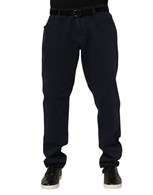 Jeans by Dolce & Gabbana for men in stretch denim cotton black features an sophisticated and tapered-leg with a precise long, creating a sophisticated and sophisticated silhouette.