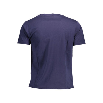 T-Shirt by North Sails for men in cotton blue showcases a fashionable silhouette, elegantly detailed with a fashionable and for a sophisticated, high-fashion look.
