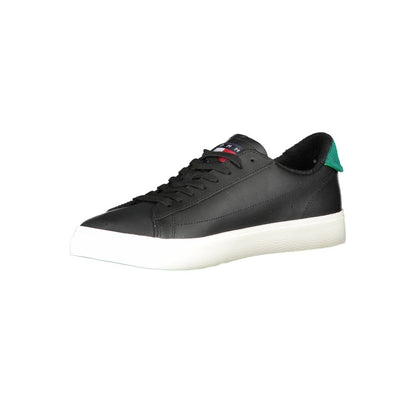 Sneakers by Tommy Hilfiger for men in polyester black presents a sumptuous silhouette as Men's Fashion Polyester Sneakers, expertly defined by a sumptuous fashion style for a sumptuous, high-fashion look.