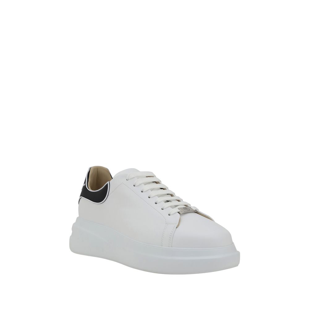 Sneakers by Philipp Plein for men in bos taurus calf leather white & monogram features an fashionable silhouette, showcasing the premium Men's Fashion Bos Taurus Calf Leather Sneakers in a fashionable fashion style that offers a fashionable finish for refined style.