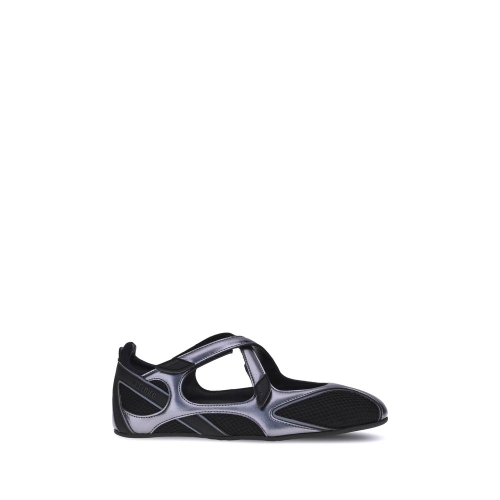 Sliders Flat Shoes by The Attico for women in polyester polyurethane & bos taurus calf leather black showcases a dynamic silhouette, artfully capturing Nomad Women's Polyester Polyurethane & Bos Taurus Calf Leather Sliders Flat Shoes through its distinctive and elegant .