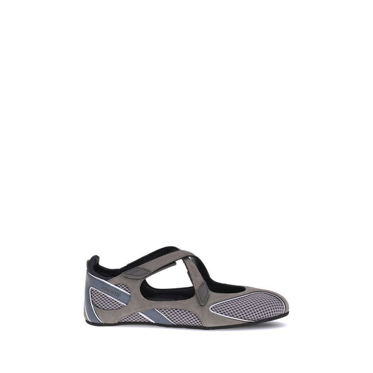 Espadrilles Flat Shoes by The Attico for women in polyester polyurethane & bos taurus calf leather gray presents a effortless chic silhouette, showcasing the Nomad Women's Polyester Polyurethane & Bos Taurus Calf Leather Espadrilles Flat Shoes design with a effortless chic and for a sophisticated look.