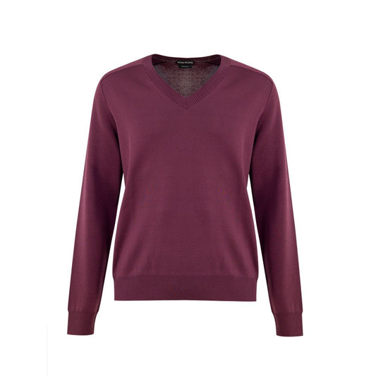 This Sweater by Tom Ford for men in polyamide polyurethane & silk purple presents a understated silhouette, featuring a sophisticated v-neck neckline and for a understated finish.